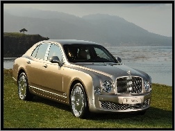 Sedan, Złoty, Bentley Mulsanne