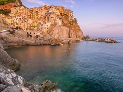 Cinque Terre, Manarola, Domy, Włochy, Zatoka, Skały, Gmina Riomaggiore, Morze Liguryjskie