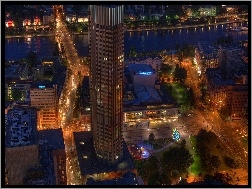Noc, Nad Menem, Frankfurt, Wieżowiec